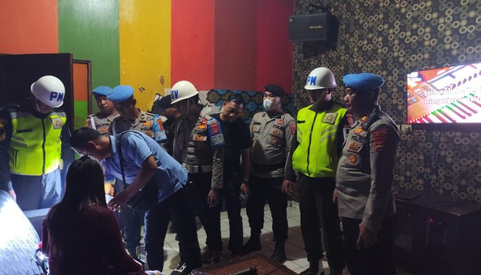 Propam Polres Lampung Utara Gelar Razia Tempat Hiburan, Perkuat Pengawasan dan Disiplin Anggota
