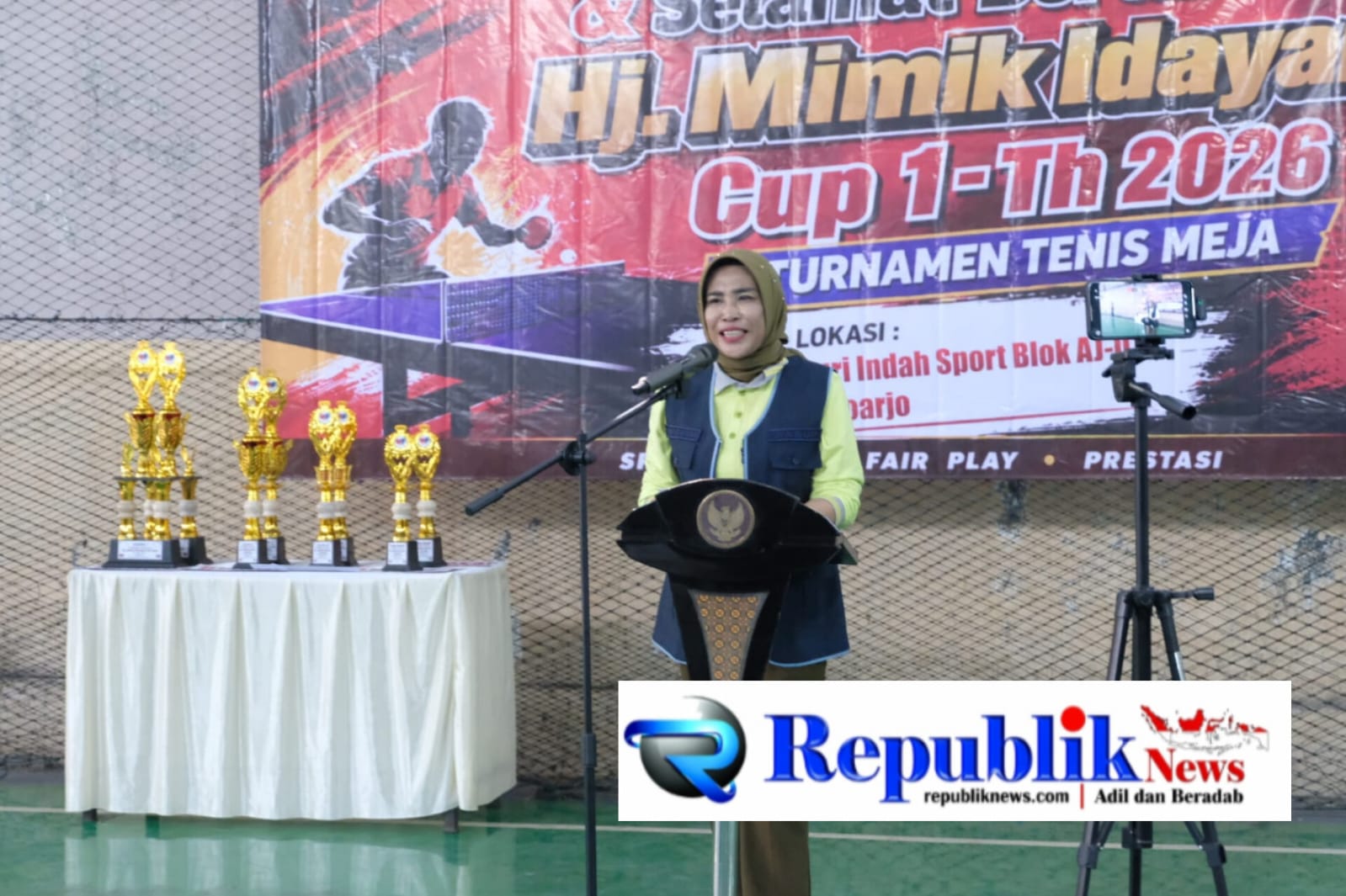 Foto : Wabup Mimik Idayana membuka turnamen Tenis Meja Cup I 2026.