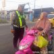 Gelar Gatur Rawan Pagi, Satlantas Polres Lampung Utara Ingatkan Pengendara Gunakan Helm SNI