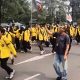 Demo Mahasiswa di Jakarta Memanas, Massa Berupaya Tembus Blokade Aparat Menuju Bundaran HI