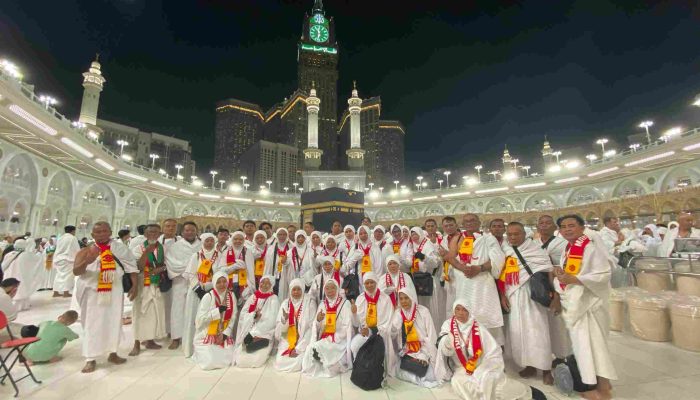 Jamaah Umrah Kediri Pertama Pasca Musim Haji Tahun Ini Berangkat Bersama Mabrur Mandiri Wisata