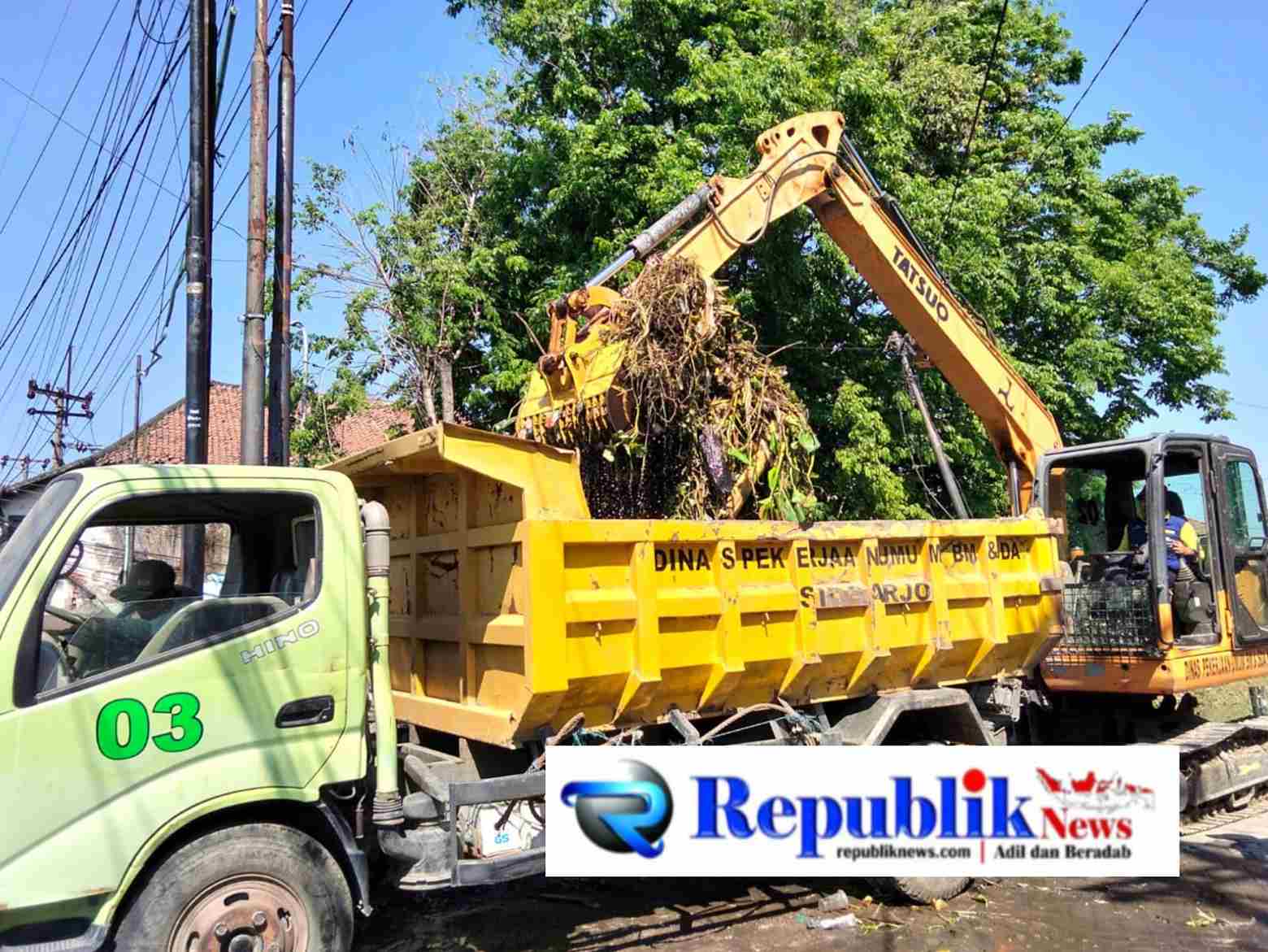 Foto : Pemkab Sidoarjo genjot normalisasi sungai dan pembersihan Afvoer.