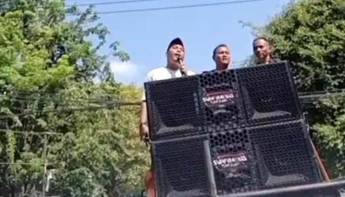 Puluhan Massa FRIC DPW Jawa Timur Gelar Aksi di Mapolres Pelabuhan Tanjung Perak, Desak Kapolres Bertindak Tegas