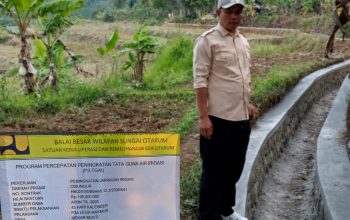 Kepala Desa Mekarmukti Dedi Darusalam Kawal Pembangunan P3-TGAI Demi Kualitas dan Manfaat bagi Petani