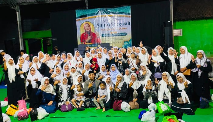 160 Jamaah Ma’an Najah Hadiri Safari Dakwah Bunda Angelina Sondakh di Sidoarjo