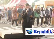 Foto : Ketua TP PKK kabupaten Sidoarjo,Sriatin Subandi buka gebyar pasar rakyat.