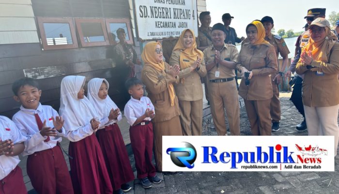 Wabup Sidoarjo Tinjau Sekolah Terpencil di Jabon, Pastikan Perbaikan Gedung dan Percepatan Program MBG