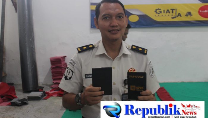 WBP Lapas Sidoarjo Siap Produksi Cover Paspor, Perkuat Kemandirian Melalui Kerja Sama dengan Pihak Ketiga
