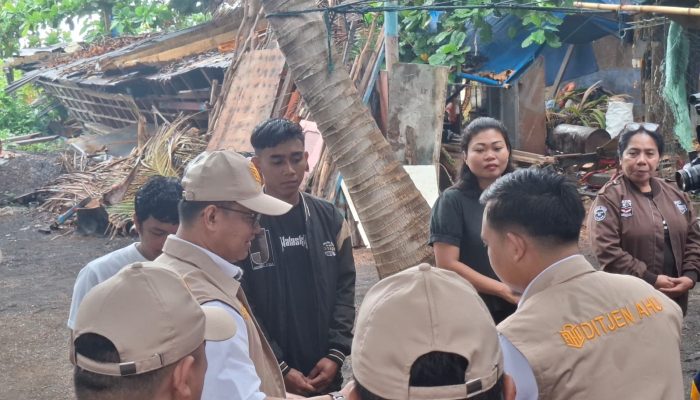 ‎Kabapelkum Sudarsono Hadiri Penyerahan SK Penegasan Kewarganegaraan di Kota Bitung