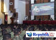 Foto : Foto : Pangdam V/Brawijaya,Mayor Jenderal TNI Rudi Saladin,M.A memberikan pengarahan kepada 590 personel Perwira dan Bintara yang baru menyelesaikan pendidikan.