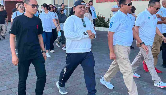 ‎Semarak Sambut Hari Pengayoman dan HUT RI Ke-81, Bapelkum Bitung Meriahkan Fun Walk dan Zumba Bersama Kanwil Kemenkum Sulut