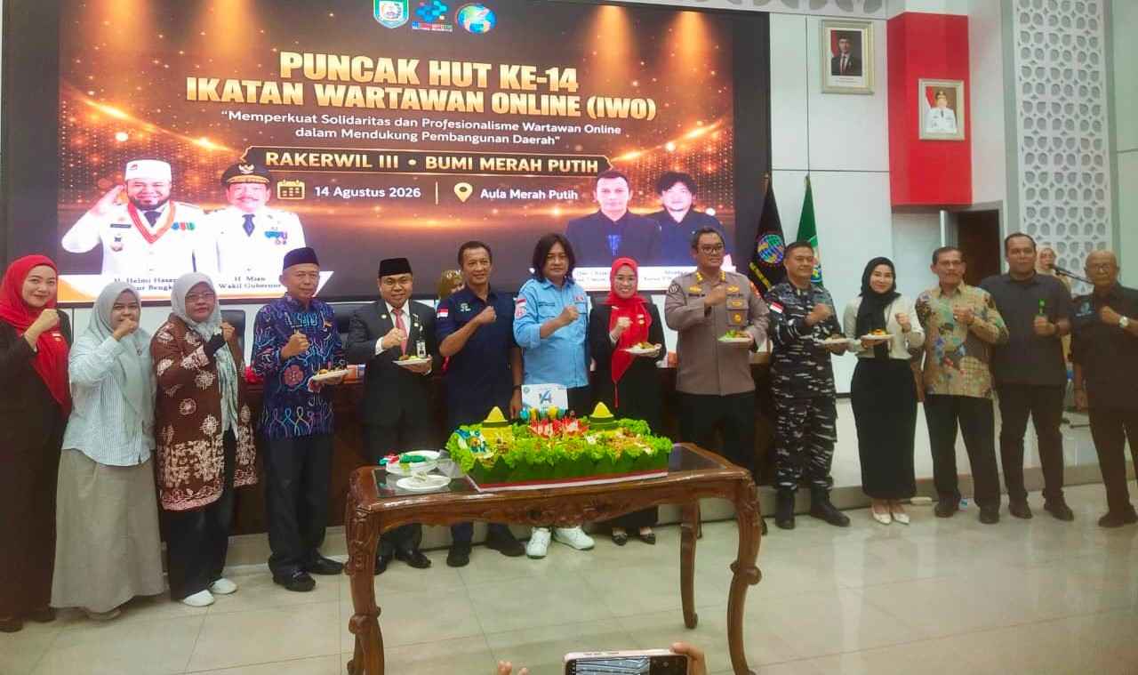 HUT IWO ke-14