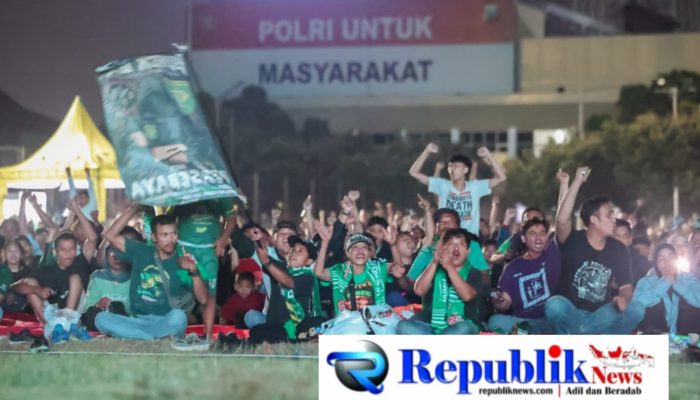 Polda Jatim Gelar Nobar Final Piala Presiden 2026, Ribuan Bonek Mania Dukung Persebaya dari Lapangan Mapolda