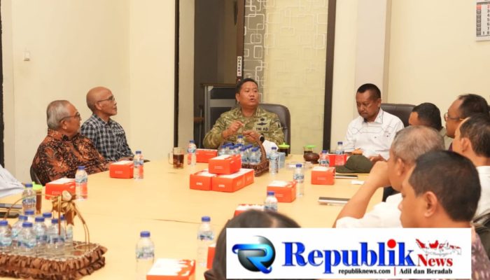 Bangun Kepercayaan Publik, Danrem Bhaskara Jaya Gandeng PWI Jatim
