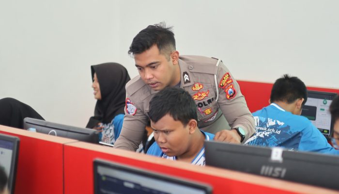 Polres Gresik Gelar Edukasi AI untuk 116 Pelajar SMKS Semen Gresik