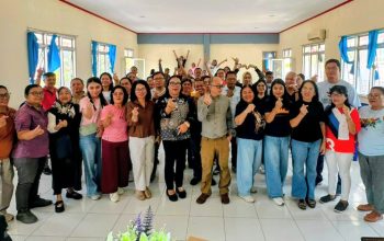 SMKN 2 Manado Perkuat Kualitas Guru lewat “PowerPoint for Powerful Teaching”