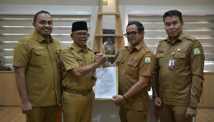 Taufik Ditunjuk sebagai Plt Sekda Aceh, Dek Fadh Minta Bekerja Profesional