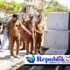Sidak Betonisasi Jalan Tambakcemandi, Bupati Subandi Tekankan Percepatan dan Kualitas Pembangunan