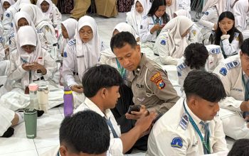 Polresta Sidoarjo Berikan Edukasi Dasar AI kepada Siswa SMAN 2 Sidoarjo