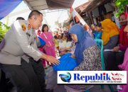 Foto : Polrestabes Surabaya salurkan paket Sembako
