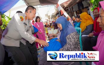 Polrestabes Surabaya Salurkan Paket Sembako Lewat Program ‘Luthfie.Daily Berbagi’