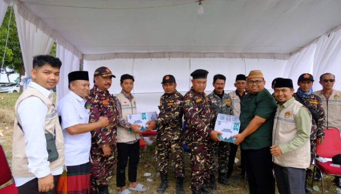 Relawan LDII Buka Posko Kesehatan dan Bagikan Ribuan Air Mineral di Muktamar NU ke 35