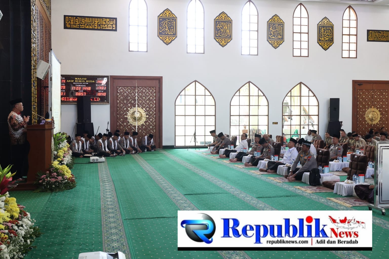 Foto : Polda Jatim peringati Maulid Nabi 1448 H.
