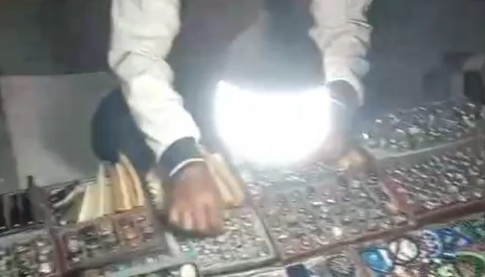 Asa Penjual Batu Akik di Tengah Redupnya Tren, Tetap Bertahan dengan Kualitas