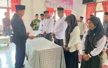 Camat Peudawa Lantik Tuha Peut Alue IE Hitam Tekankan Penguatan Fungsi Pengawasan Gampong