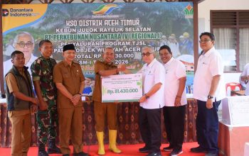 PTPN IV Salurkan TJSL Rp81 Juta di Julok Rayeuk Selatan , Kadis Perkebunan : Perusahaan dan Masyarakat Harus Berjalan Seiringan