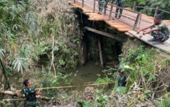 WUJUD NYATA KEMANUNGGALAN TNI-RAKYAT, JEMBATAN GARUDA DI KUTA PENGKIH TERUS DIKEBUT