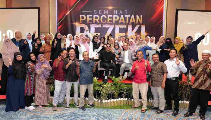 Arda Fitriana dan Suami Bangun Akademi Bunda Pintar, Hadirkan Mentor dari Jakarta hingga Ricky Harun