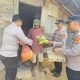 Jumat Berbagi, Polres Lampung Utara Salurkan Infaq Personel kepada Warga di Sekitar Mako
