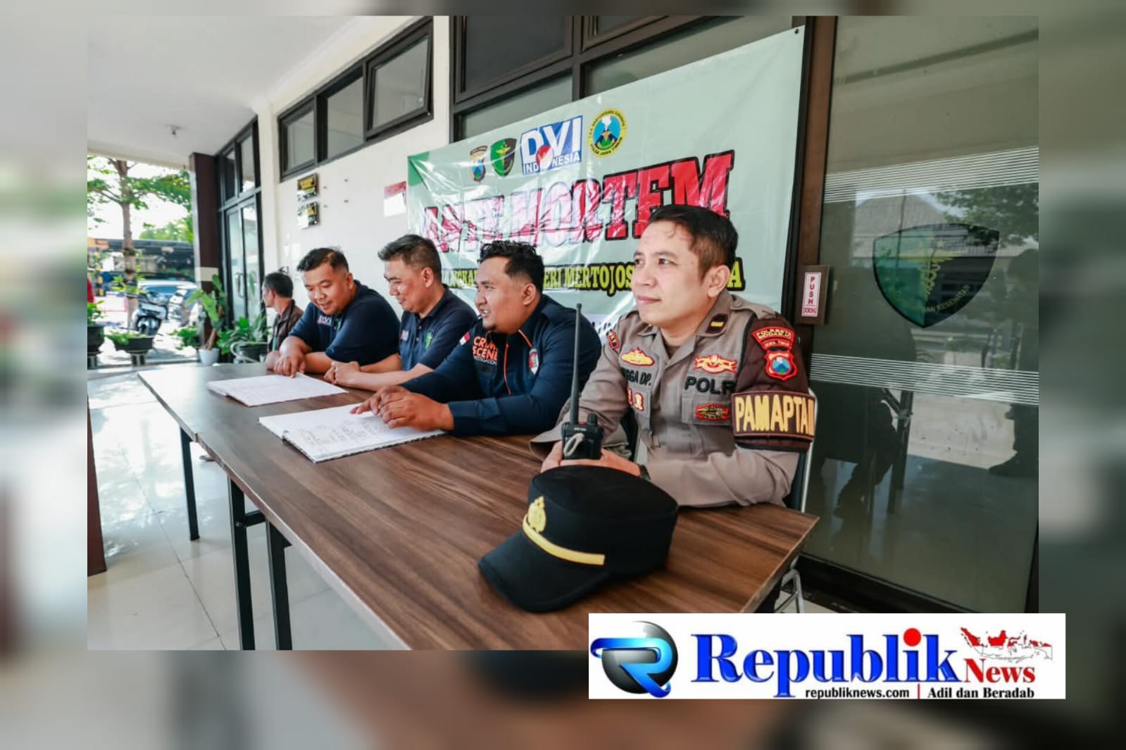 Foto : Polda Jatim siagakan Posko DVI di RS Bhayangkara Surabayam