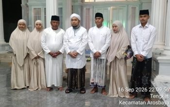 Keluarga Besar Kades Tengket Gelar Peringatan Maulid Nabi, Hadirkan K.H.R. Achamad Azaim Ibrohimy