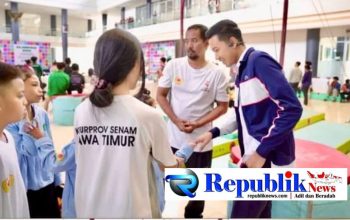 Foto : Ketua umum Koni , Muchammad Rafi Wibisono hadir menyaksikan dan memberi dukungan kepada atlet Sidoarjo .