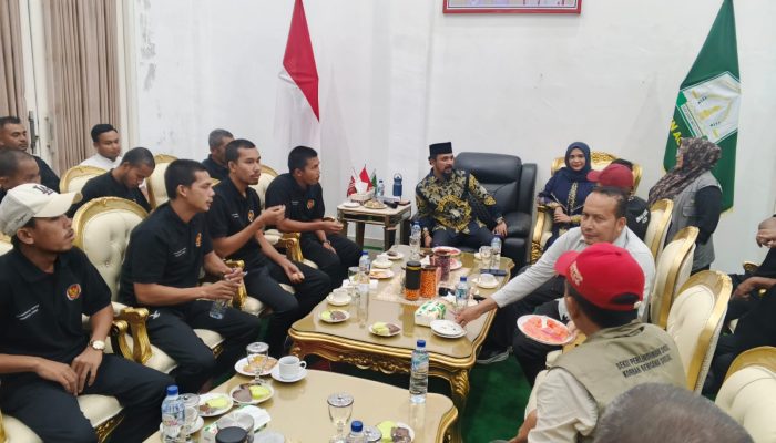 Bupati Iskandar Ucapkan Terima Kasih ke Semua Pihak, Minta Panglima Laot Beri Himbauan Agar Nelayan Tak Masuk Zona Luar