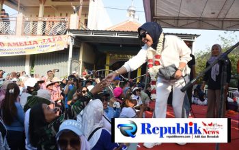 Foto : Wabup mimik buka CFD dan bazar UMKM di Durung Bedug.