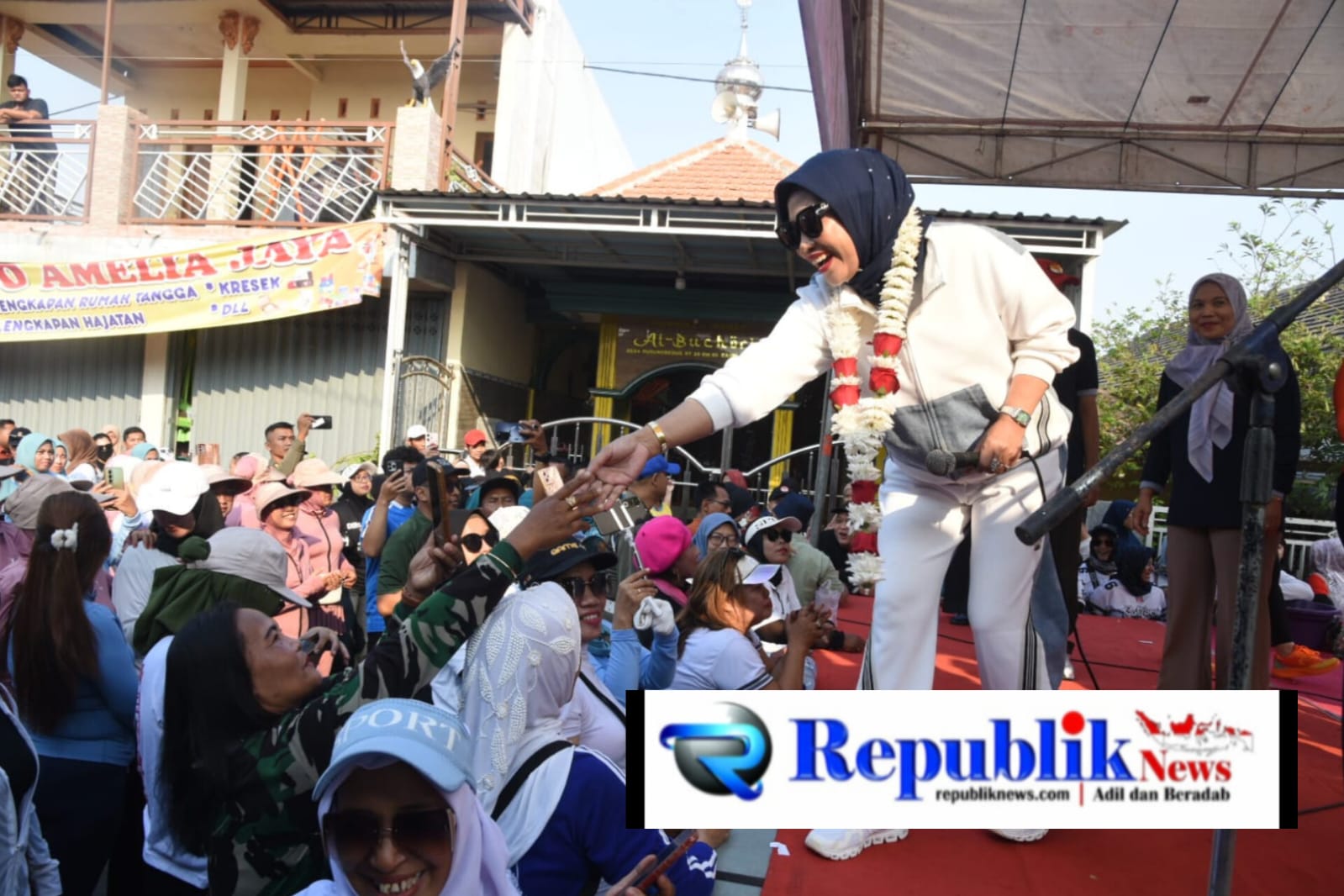 Foto : Wabup mimik buka CFD dan bazar UMKM di Durung Bedug.