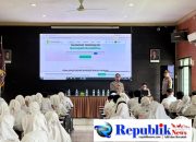 Foto : Kenalkan technologi AI,Polres Pasuruan edukasi ratusan pelajar SMAN 1 Purwosari.