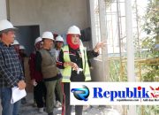 Foto : Wabup mimik idayana sidak RSUD Sedati .