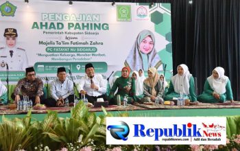 Foto : Bupati Sidoarjo,H.Subandi menghadiri pengajian Ahad Pahing di pendopo Delta Wibawa.