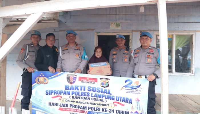 Sambut Hari Jadi Propam Polri ke-24, Sipropam Polres Lampung Utara Salurkan Bansos kepada Warga