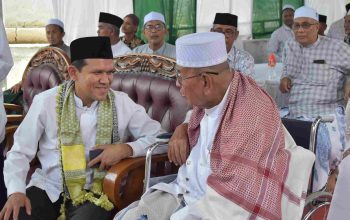 Haul ke-38 Abu Tanoh Mirah, Dek Fadh Bersama Ulama dan Santri di Tanoh Mirah
