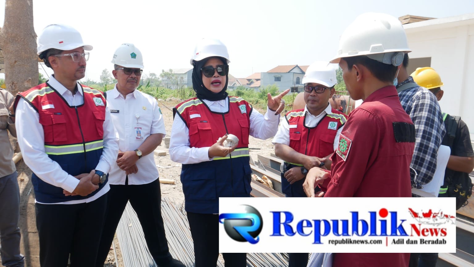 Foto : Wabup Sidoarjo, Hj mimik idayana sidak gedung HD RSUD Sidoarjo Barat.
