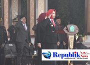 Foto : Wakil Bupati Sidoarjo,Hj mimik idayana menjadi inspektur upacara memperingati Hari Kesaktian Pancasila.