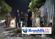 Foto : Warga Sumokali - Tenggulunan percantik flyover Candi,Wakil Bupati Sidoarjo Hj mimik Heri apresiasi.