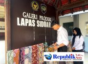 Foto : Lapas Sidoarjo kenalkan produk warga binaan.