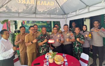 Kunjungan Forkompimcam Rungkut dan Gunung Anyar Dalam Rangka HUT TNI KE 81 di Koramil 0830-11/Rungkut