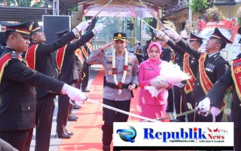 Farewell Parade Sertijab Kapolres Pasuruan, AKBP Irawan Setyono Resmi Lanjutkan Kepemimpinan